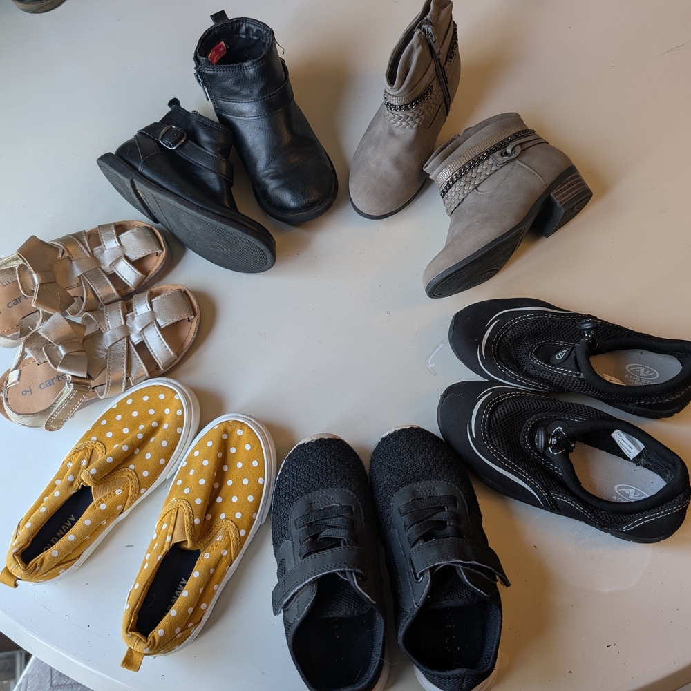 🔥CLEAROUT🔥 Size 9 Toddler High Quality Shoe Collection Y